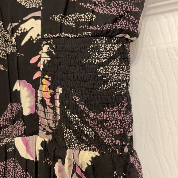 Urban Outfitters Kimchi Blue Navy Floral Sleeveless Mini Dress - Picture 7 of 8